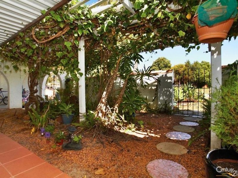 24 Kennett Street, Maddington WA 6109