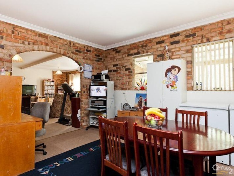 54 Mills Road West, Martin WA 6110