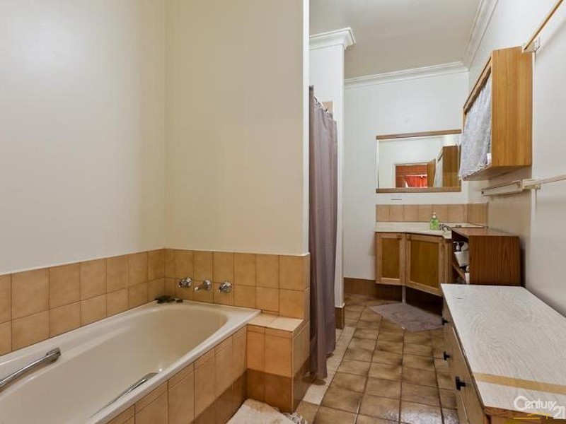 54 Mills Road West, Martin WA 6110
