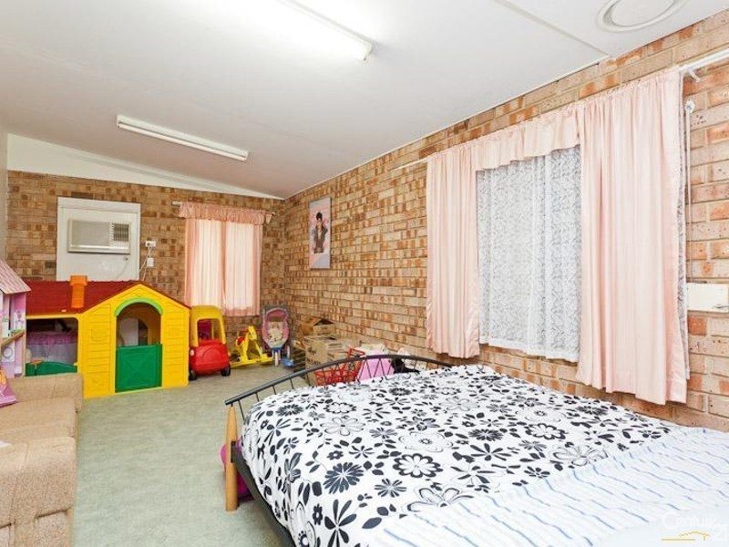 54 Mills Road West, Martin WA 6110