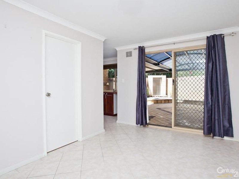 4/258 Labouchere Road, Como WA 6152