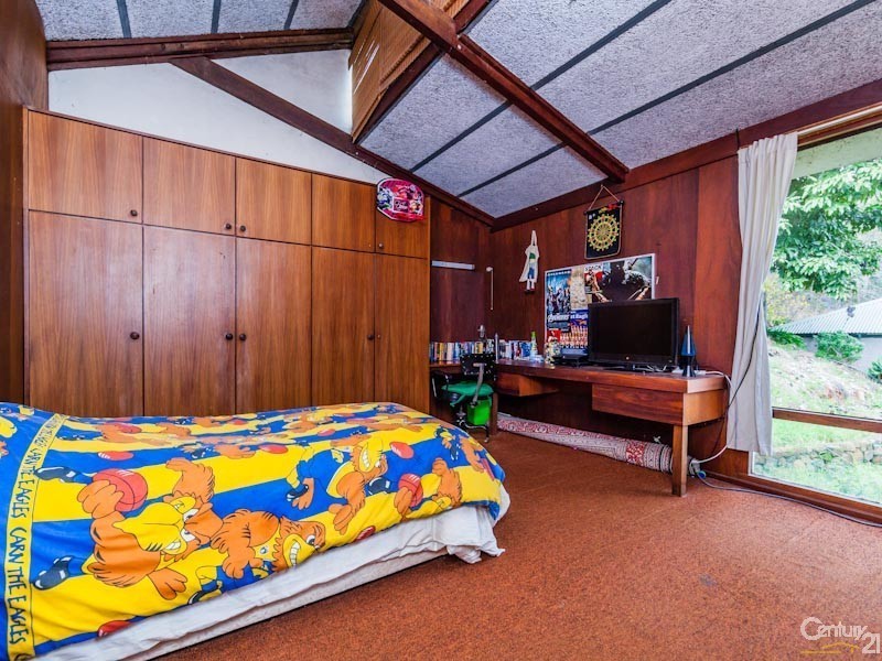 33 Armenti Road, Roleystone WA 6111