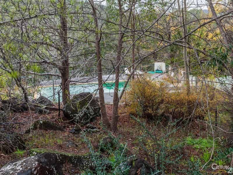 33 Armenti Road, Roleystone WA 6111