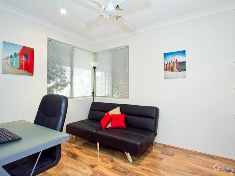 38 Brunswick Road, Thornlie WA 6108
