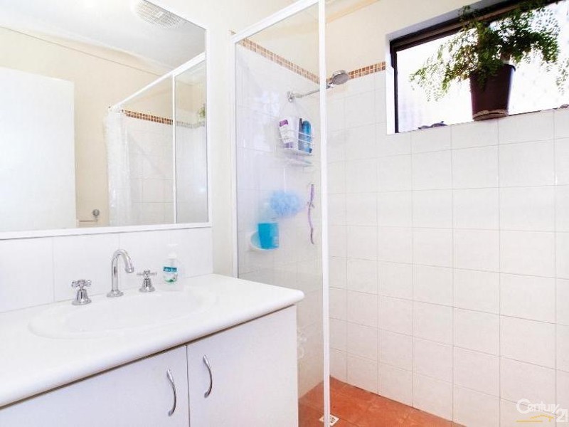 17 Bourbon Street, Hamilton Hill WA 6163