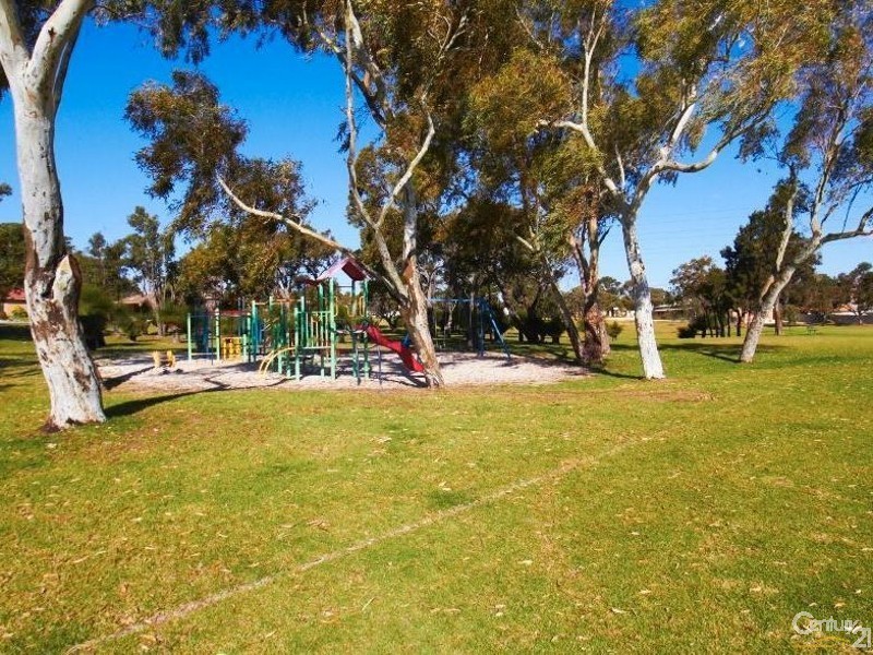 17 Bourbon Street, Hamilton Hill WA 6163