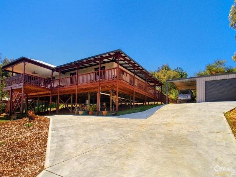 35 Talus Drive, Mount Richon WA 6112