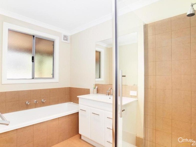 35 Talus Drive, Mount Richon WA 6112