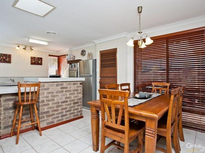 3 Petalite Place, Mount Richon WA 6112