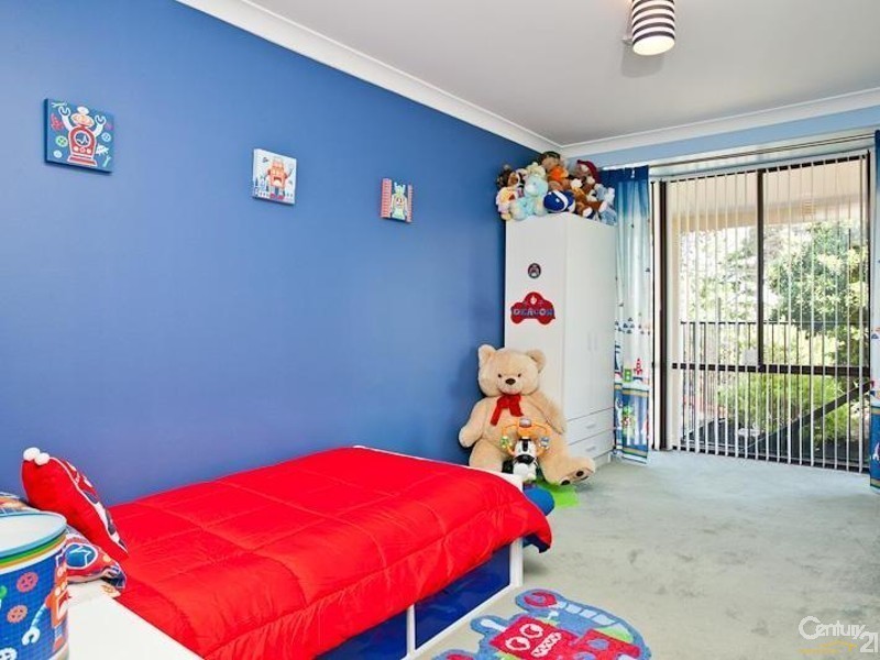 3 Petalite Place, Mount Richon WA 6112