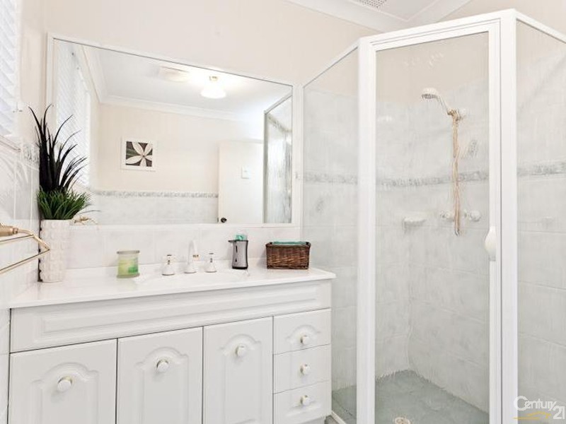 3 Petalite Place, Mount Richon WA 6112