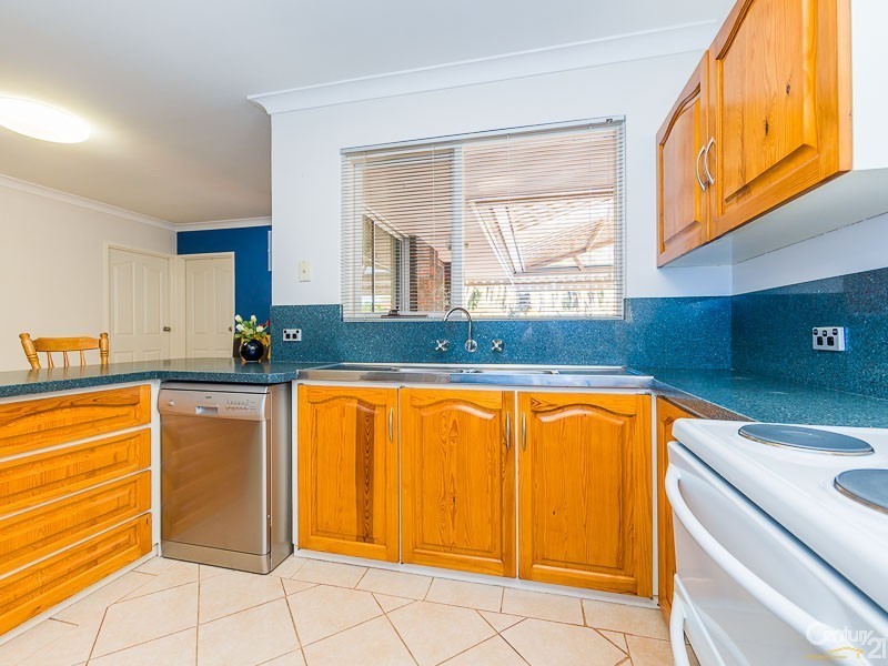 12 Ivers Court, Langford WA 6147