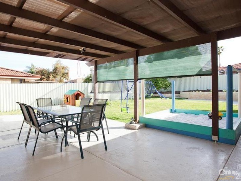 15 Jurien Way, Thornlie WA 6108