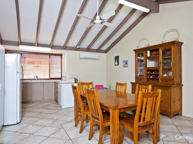 15 Jurien Way, Thornlie WA 6108