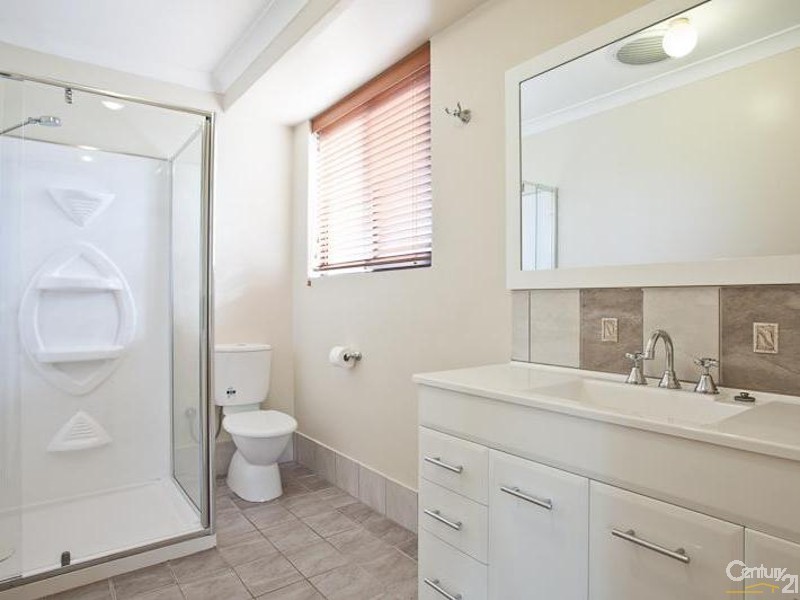 15 Jurien Way, Thornlie WA 6108