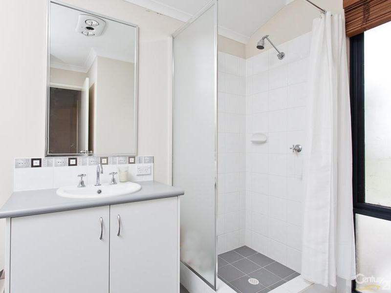 51 Hardey East Road, Wattle Grove WA 6107