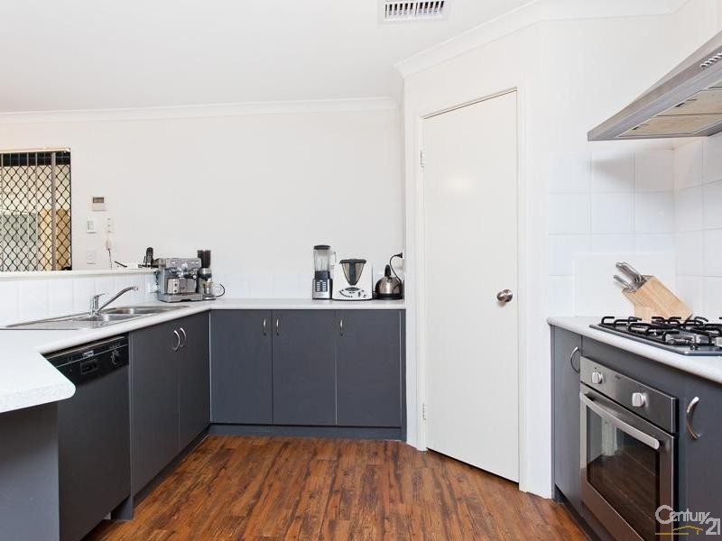 51 Hardey East Road, Wattle Grove WA 6107