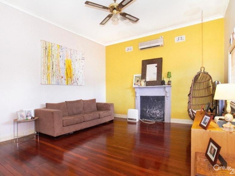 52 Walter Road East, Bassendean WA 6054