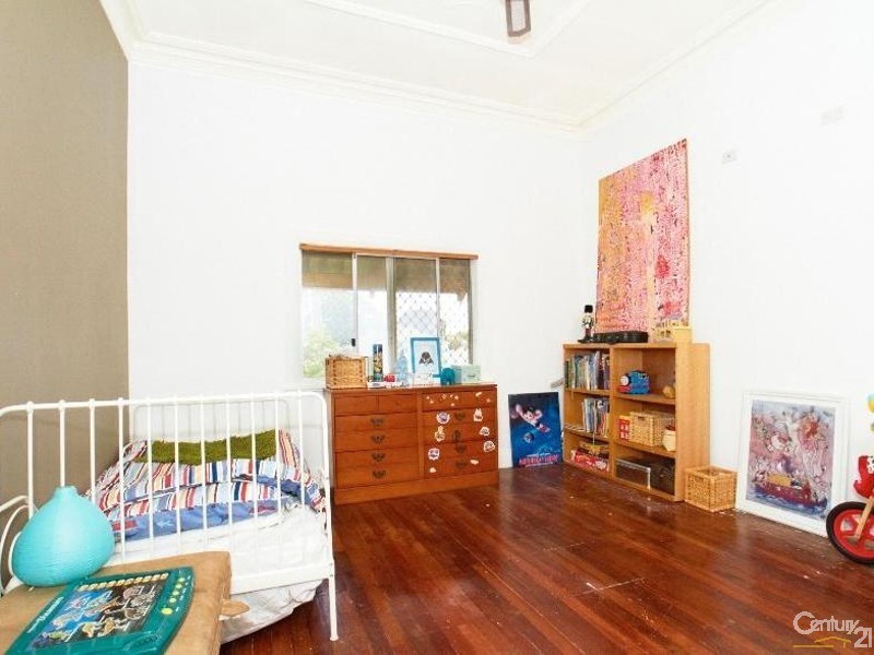 52 Walter Road East, Bassendean WA 6054