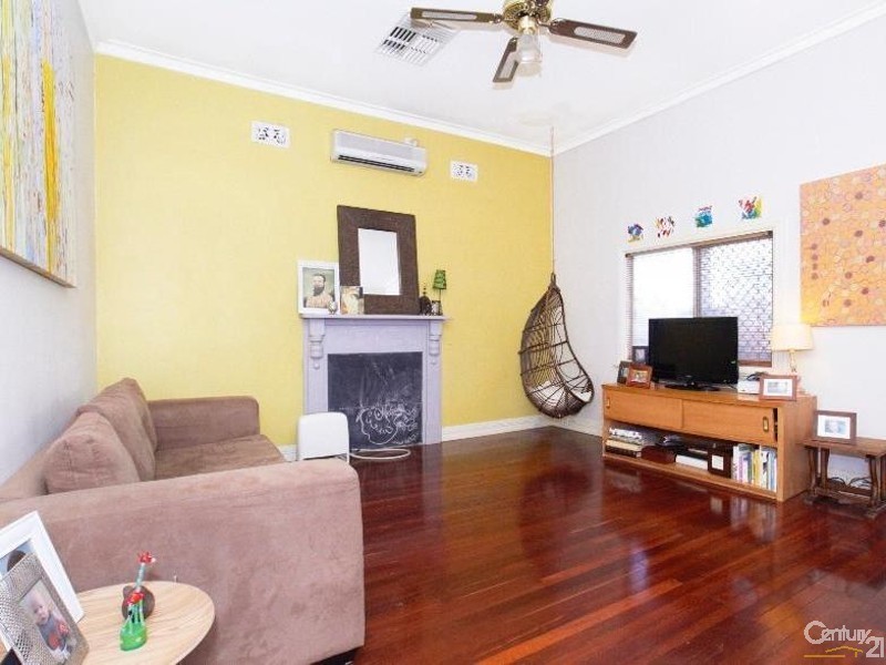 52 Walter Road East, Bassendean WA 6054