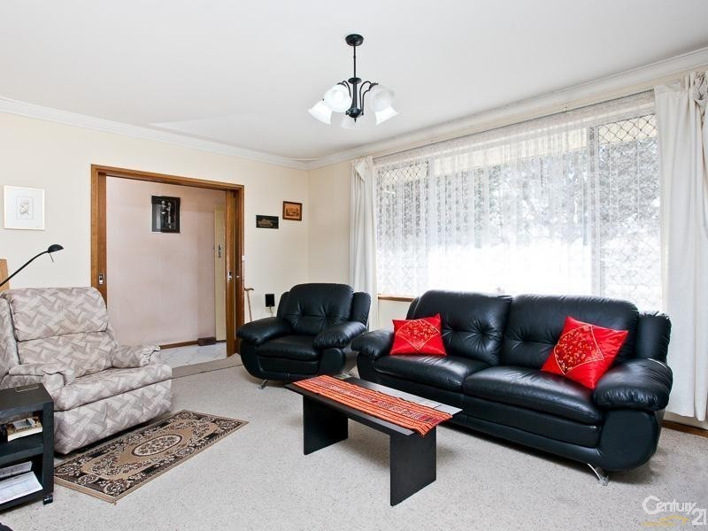 13 Kingfisher Loop, Willetton WA 6155