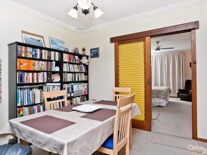 13 Kingfisher Loop, Willetton WA 6155