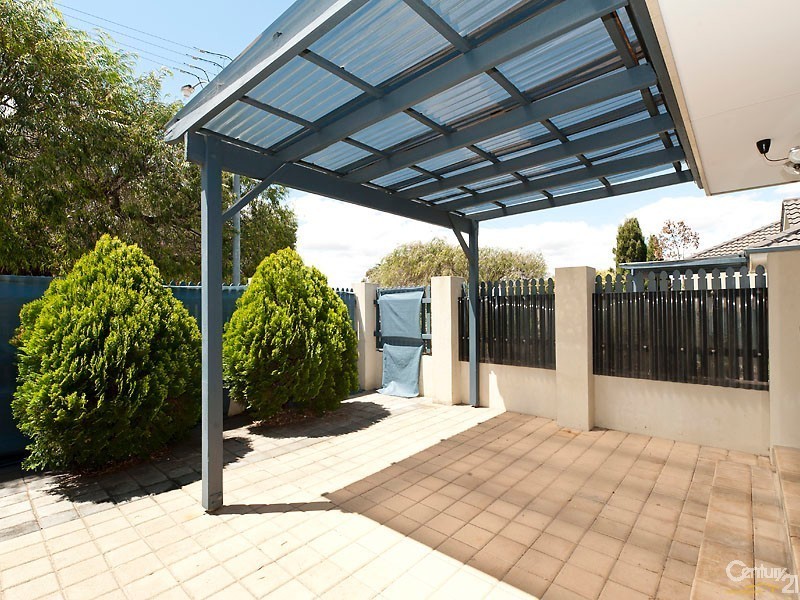 8/5 Norman Street, St James WA 6102