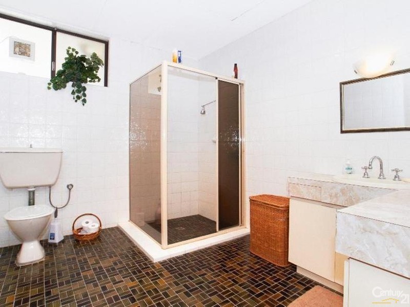 30 Weston Drive, Swan View WA 6056
