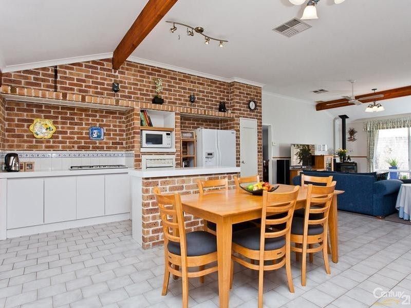 10 Tahoe Close, Thornlie WA 6108