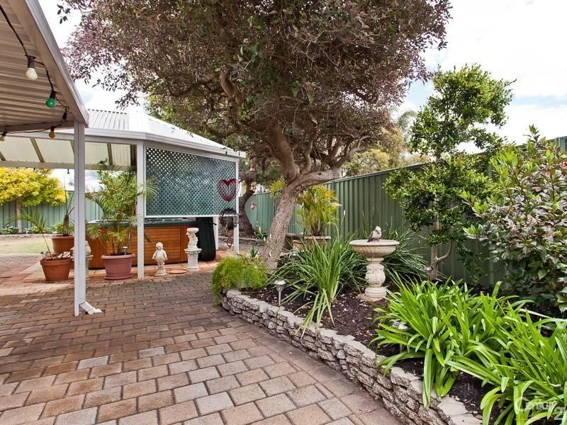 10 Tahoe Close, Thornlie WA 6108