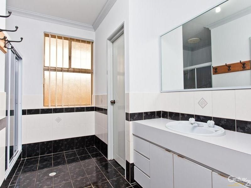 41 Hamelin Drive, Ballajura WA 6066