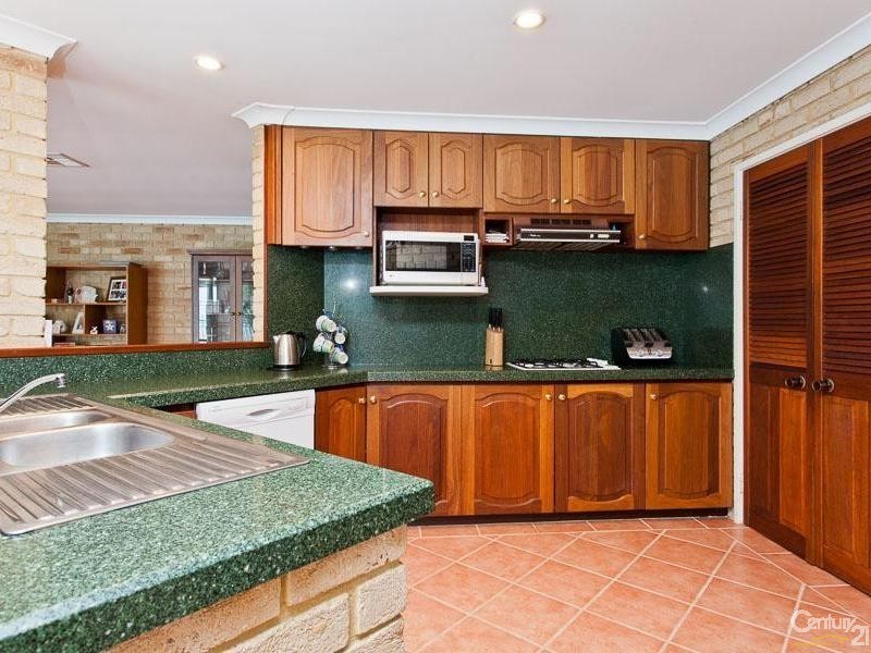 4 Boree Road, Kalamunda WA 6076