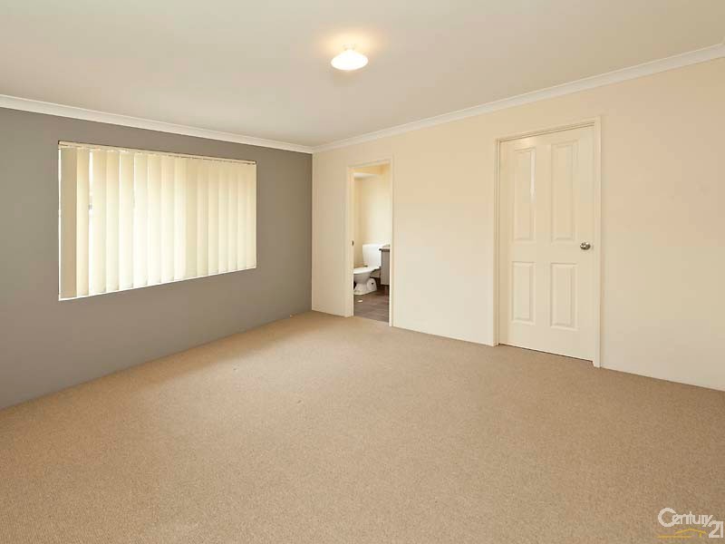 12a Griffith Way, Thornlie WA 6108