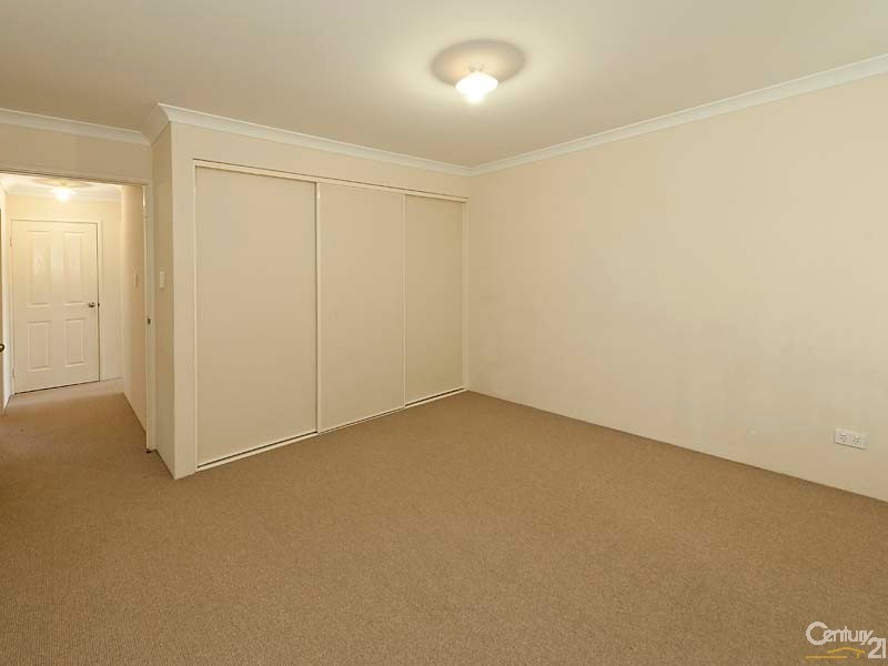 12a Griffith Way, Thornlie WA 6108