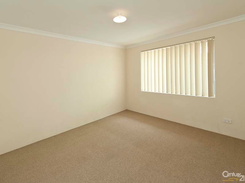 12a Griffith Way, Thornlie WA 6108