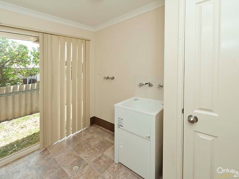 12a Griffith Way, Thornlie WA 6108