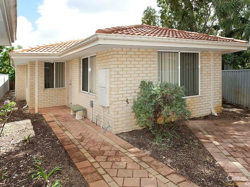 12a Griffith Way, Thornlie WA 6108