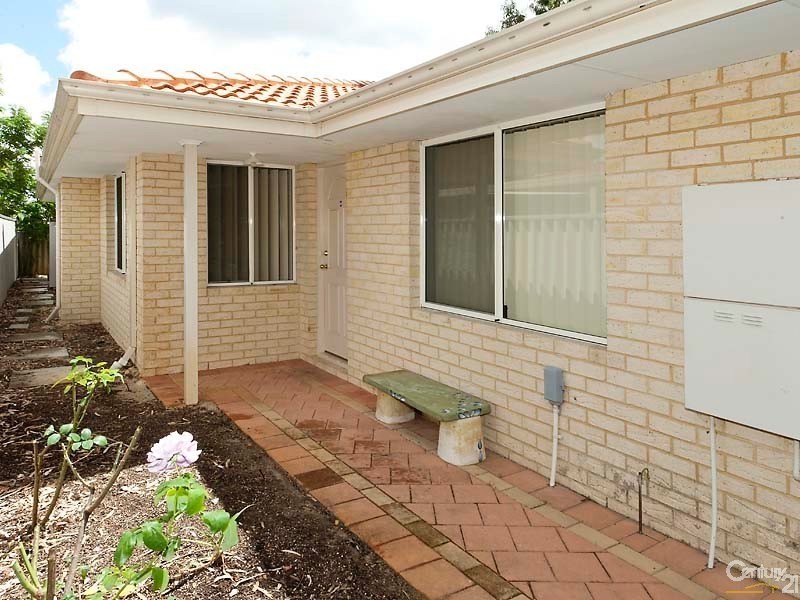 12a Griffith Way, Thornlie WA 6108