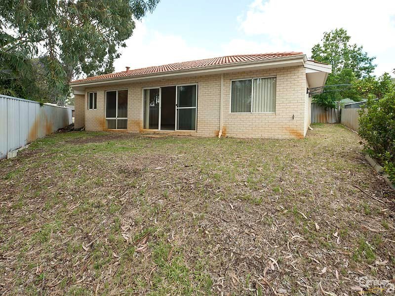 12a Griffith Way, Thornlie WA 6108