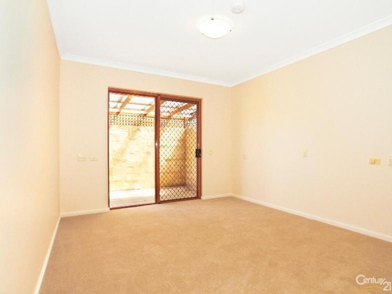 12/36 Fifth Avenue, Rossmoyne WA 6148