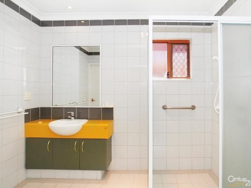 12/36 Fifth Avenue, Rossmoyne WA 6148