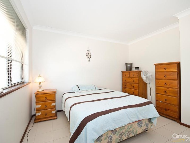 15b Pembury Crescent, Ferndale WA 6148