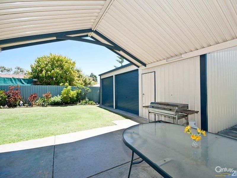 53 Hawkesbury Drive, Willetton WA 6155
