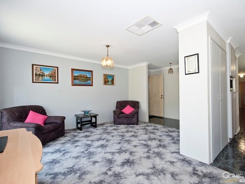 53 Hawkesbury Drive, Willetton WA 6155