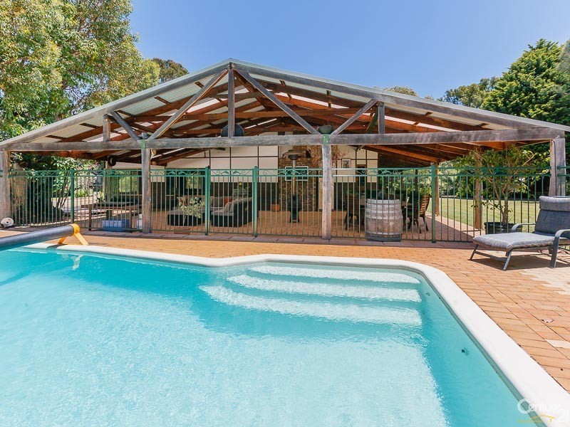 25b Baskerville Road, Mundijong WA 6123