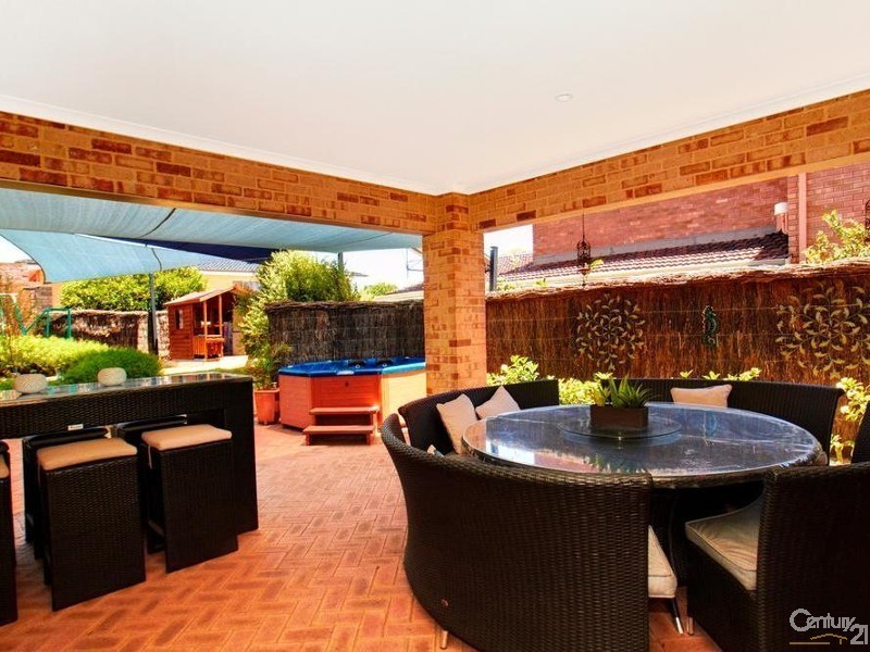 3 Jade Street, Mount Richon WA 6112