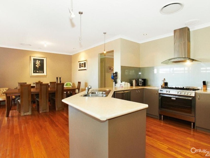 30 Plaistowe Boulevard, Byford WA 6122