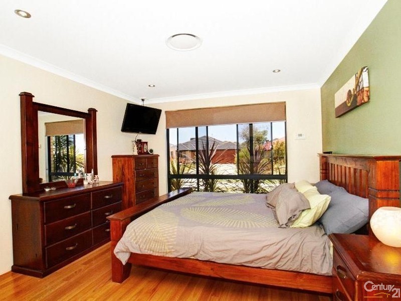 30 Plaistowe Boulevard, Byford WA 6122