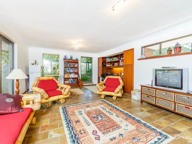 17 Calliandra Place, Roleystone WA 6111