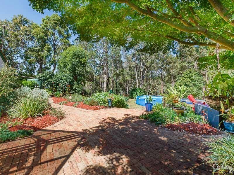 17 Calliandra Place, Roleystone WA 6111